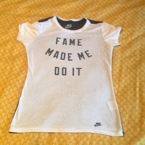 Nike T-shirt